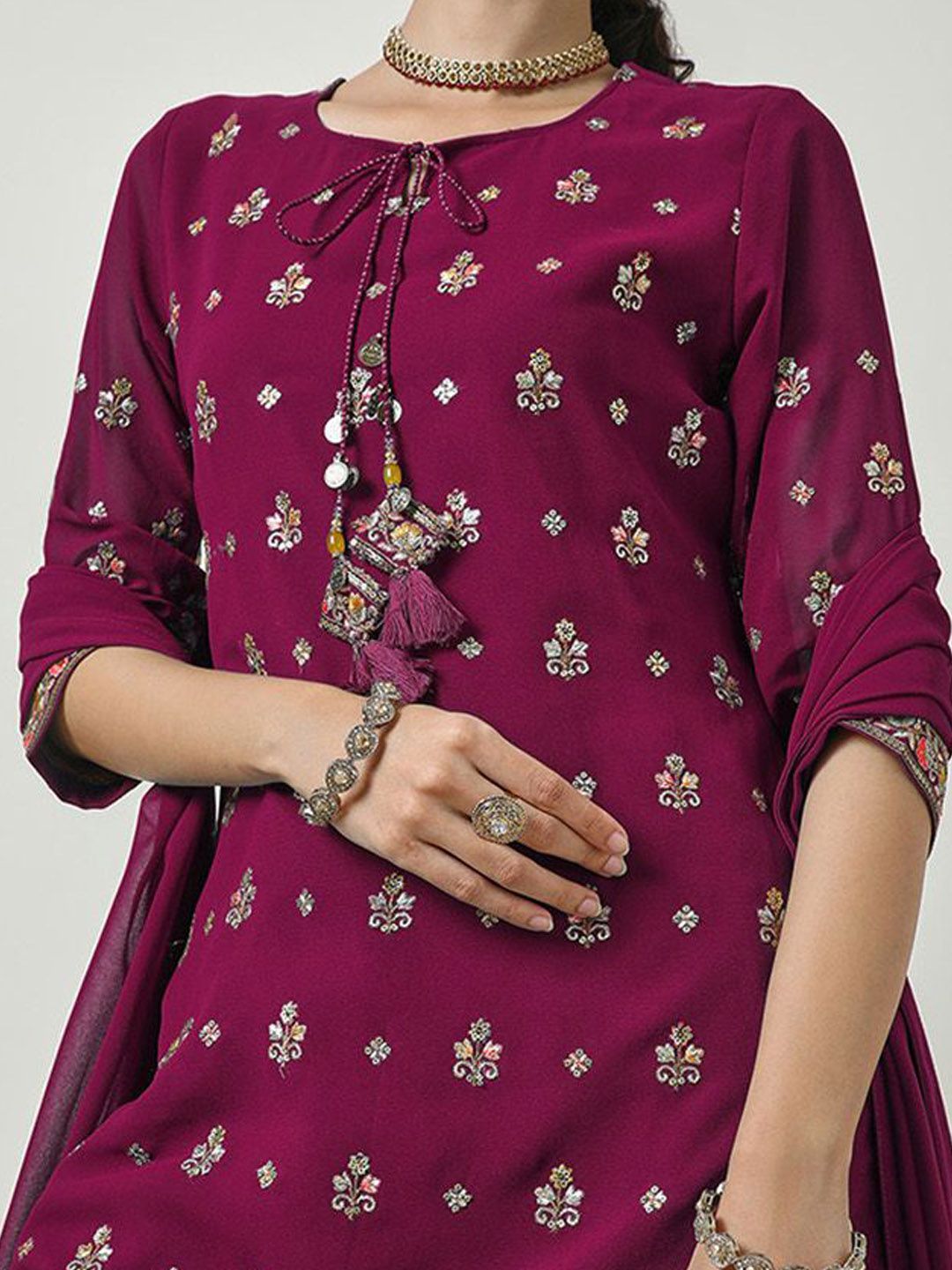 Dhiyona SO Women's Women Printed Regular Thread Work Kurta with Sharara & With Dupatta