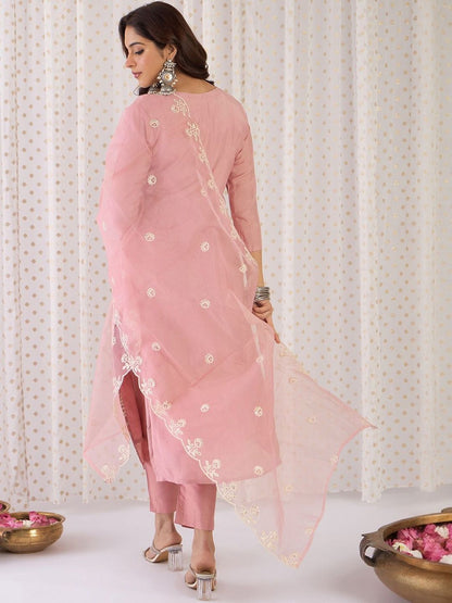 Ethnic Motifs Embroidered Regular Thread Work Kurta With Trouser And Dupatta