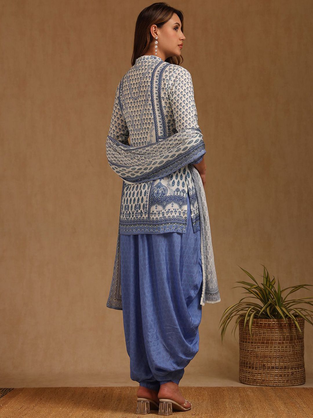 Dhiyona SO Women's Floral Printed Mandarin Collar Muslin Straight Kurti With Dhoti Pants & Dupatta