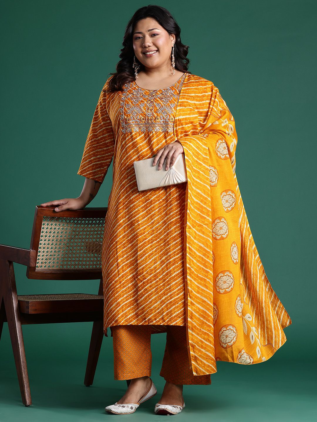 Plus Size Leheriya Print Kurta with Palazzos & Dupatta