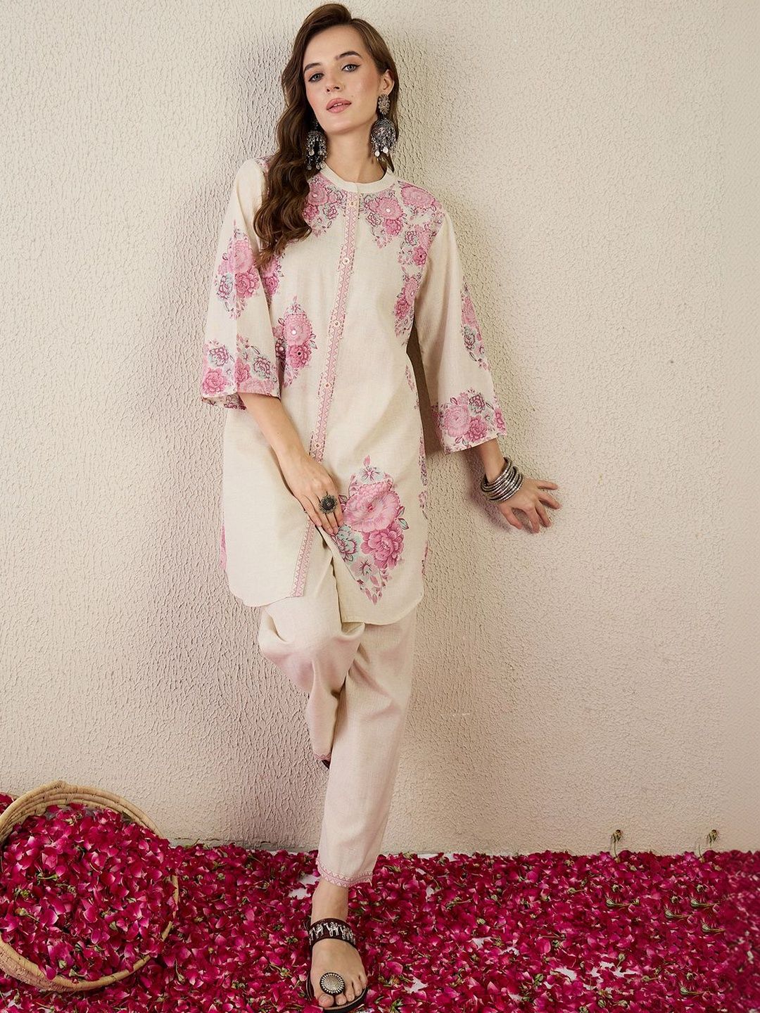 Women Floral Printed Regular Mirror Work Pure Cotton Kurta with Trousers