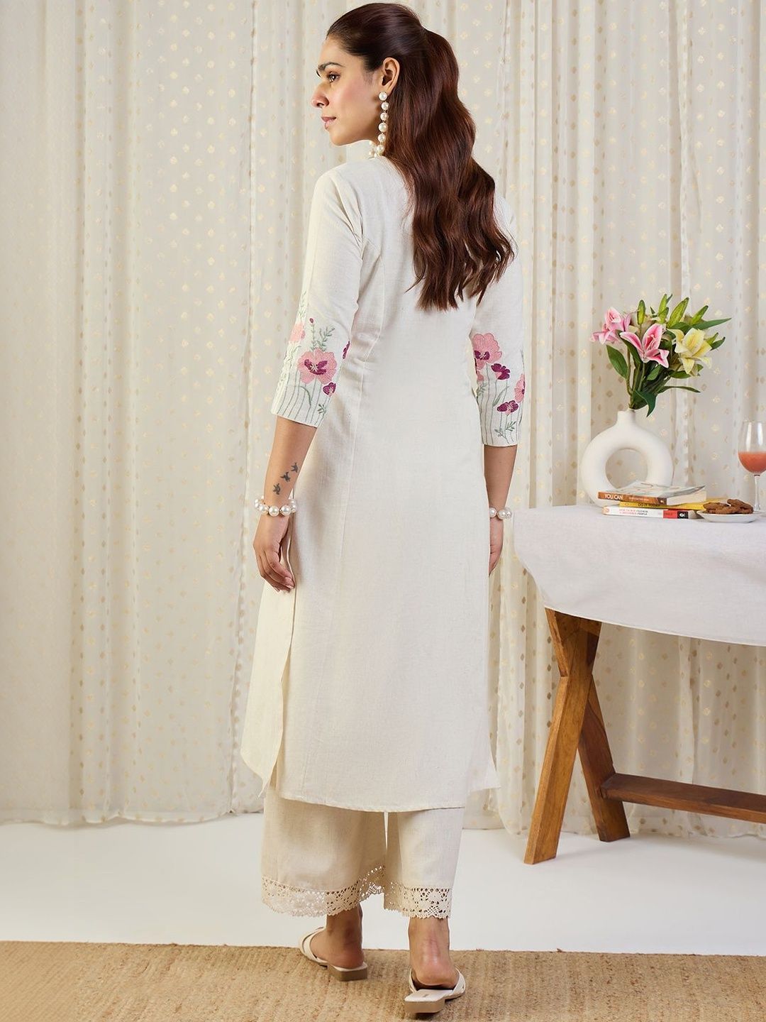 Dhiyona IE Floral Embroidered Tunic & Palazzos Co-Ord Set