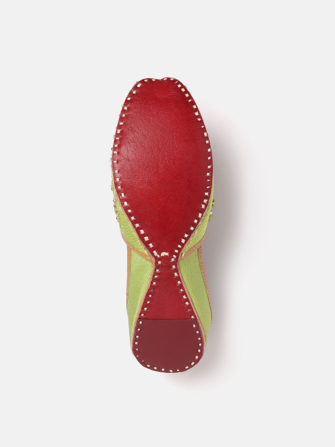 Dhiyona HOP Women Ethnic Embellished Mojaris