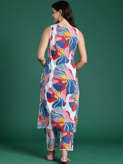Women Floral Printed Cotton Kurta with Trousers