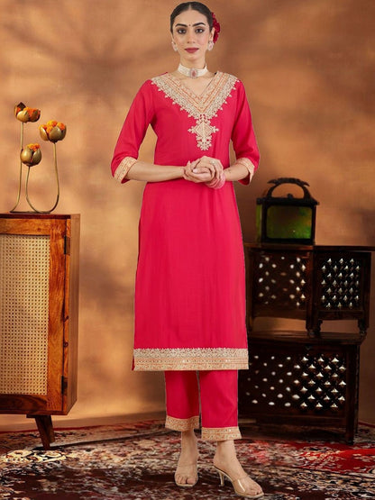 Women Ethnic Motifs Embroidered Regular Thread Work Kurta with Trousers