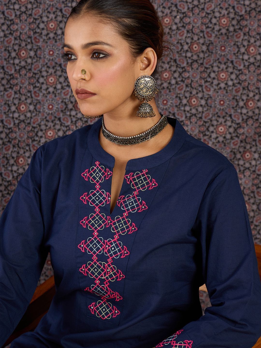 Dhiyona IE Embroidered Round Neck Three-Quarter Sleeves Pure Cotton Tunic And Trousers