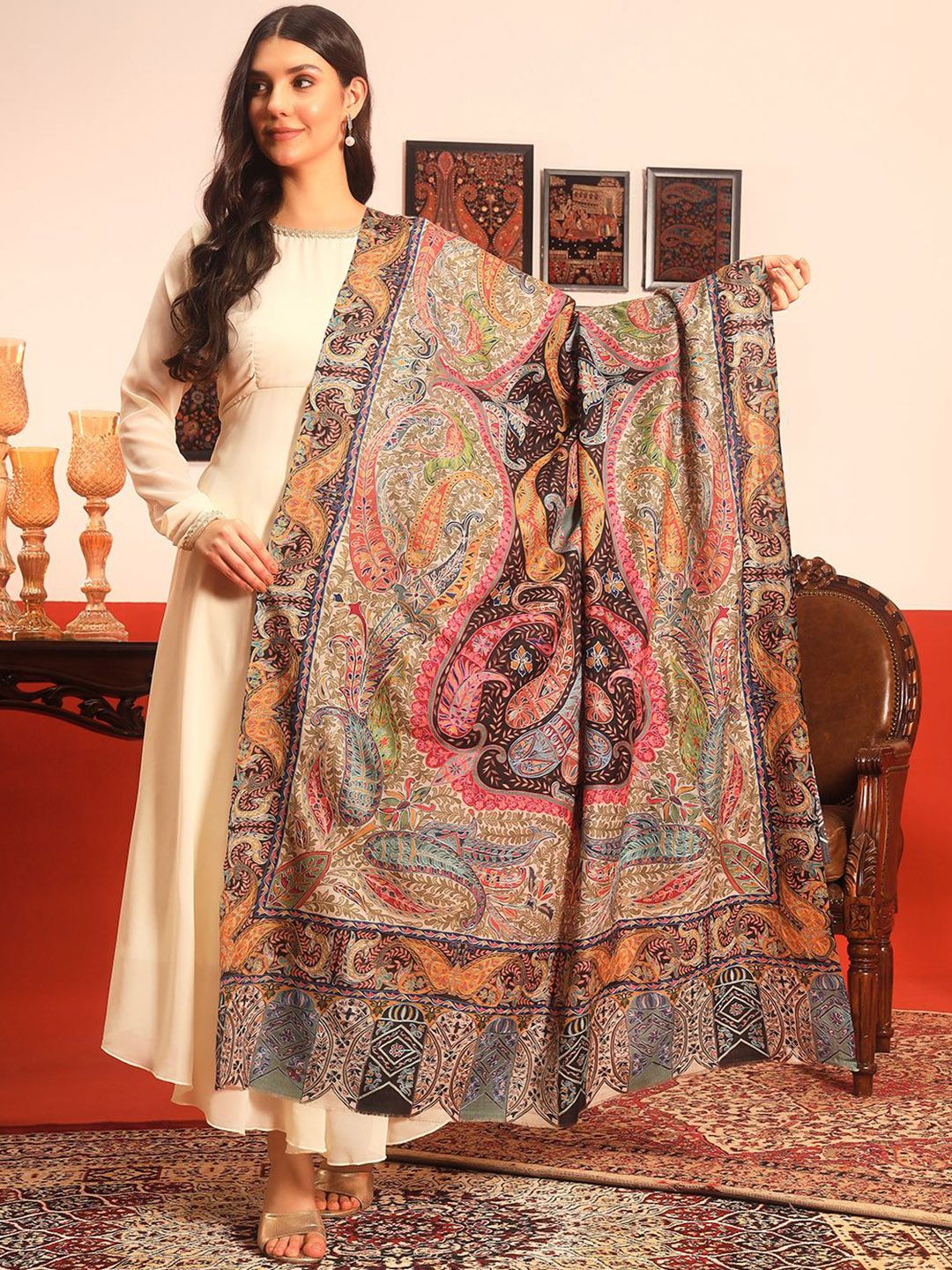 Dhiyona PA Paisley Embroidered Woolen Shawl