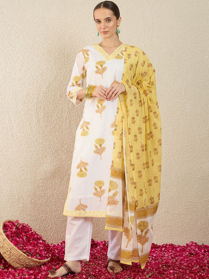 Women Floral Printed Regular Thread Work Pure Cotton Kurta with Trousers & With Dupatta