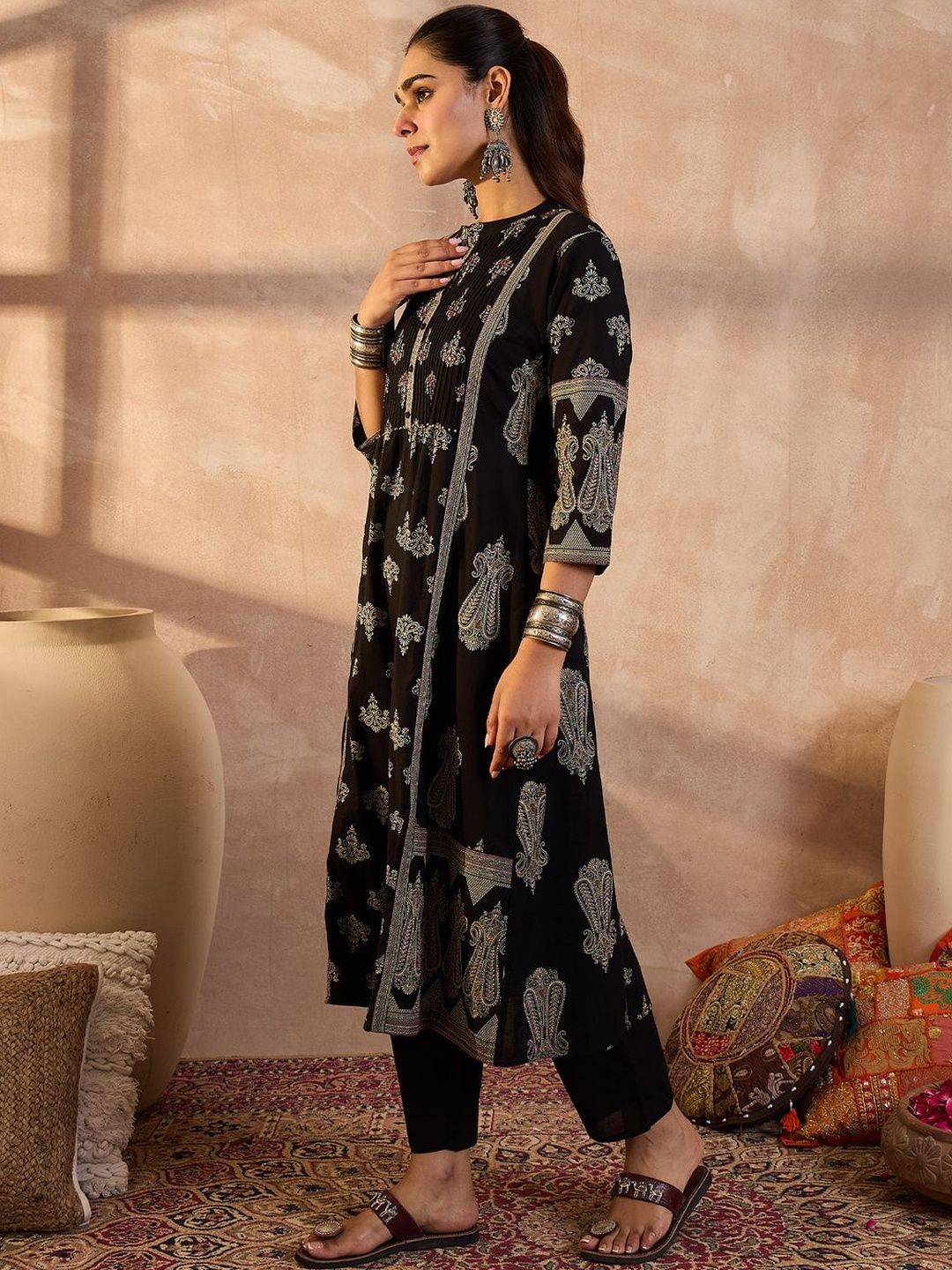 Ethnic Motifs Printed Panelled Band Collar Sequinned Pure Cotton Kurta & Trousers