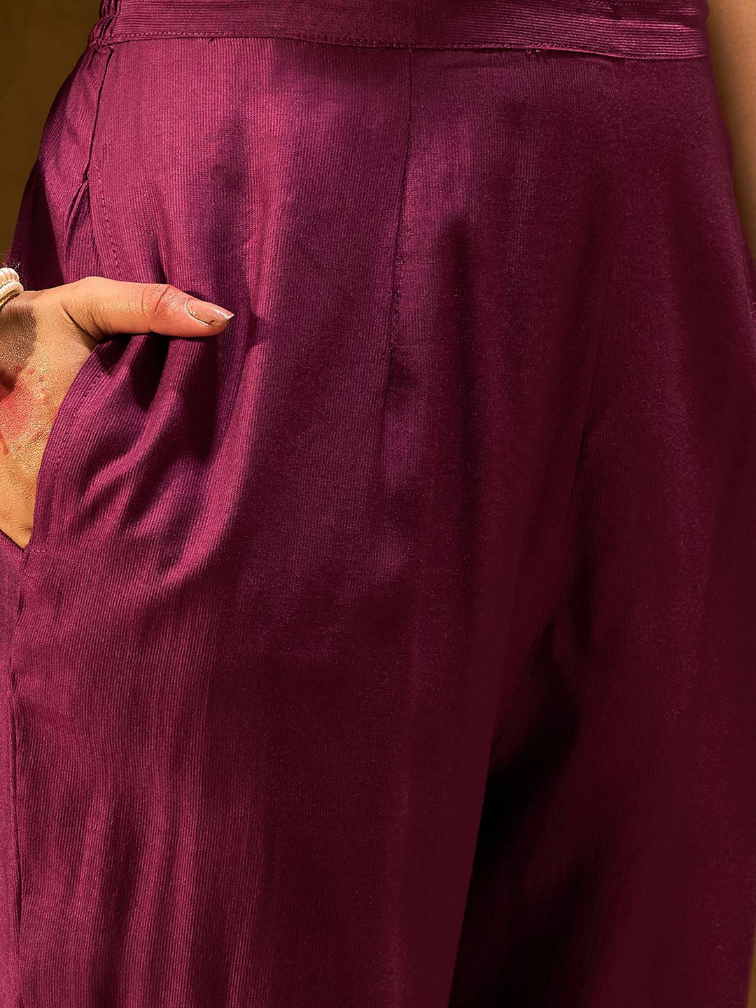 Ethnic Motifs Embroidered Sequinned Liva Straight Kurta With Trousers & Dupatta