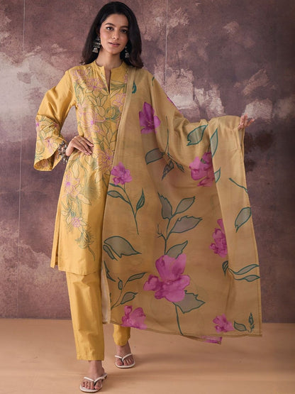 Floral Embroidered Regular Thread Work Pure Cotton Kurta With Trousers & Dupatta