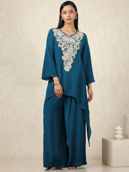 Dhiyona SO Women's Floral Embroidered V Neck Zari Work Silk Crepe Kurta With Palazzos