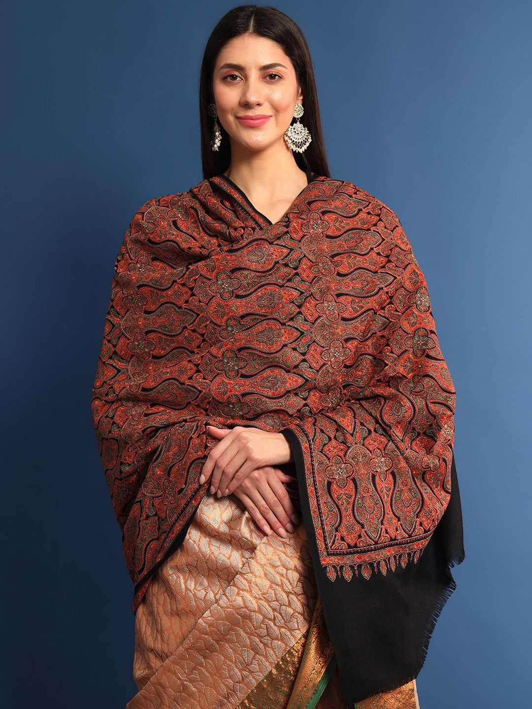 Dhiyona PA Ethnic Motifs Woollen Shawl
