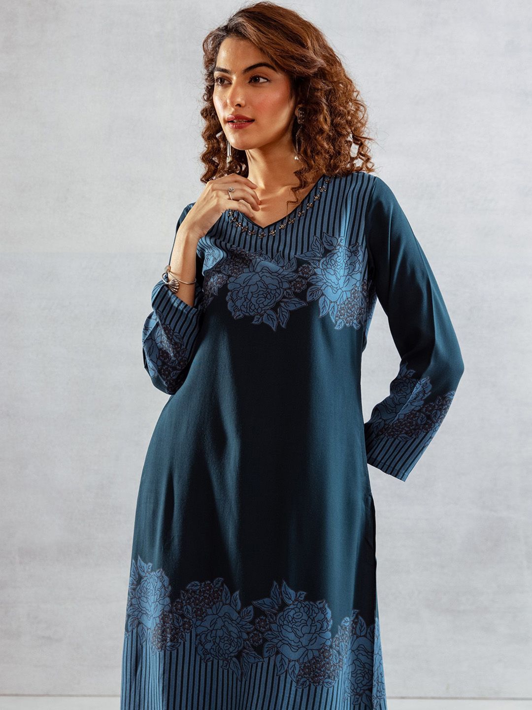 Dhiyona SN Women's Printed Kurta Set