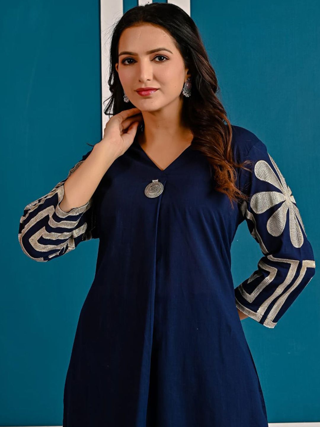 Dhiyona IE Embroidered Pure Cotton V-Neck Top With Trousers Co-Ords