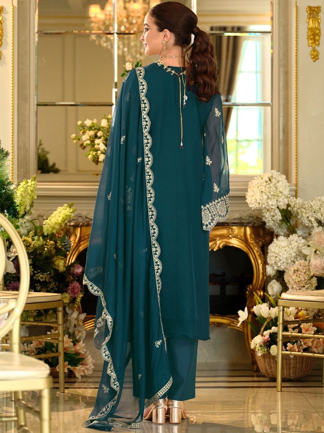 Women Ethnic Motifs Embroidered Kurta with Trousers & Dupatta