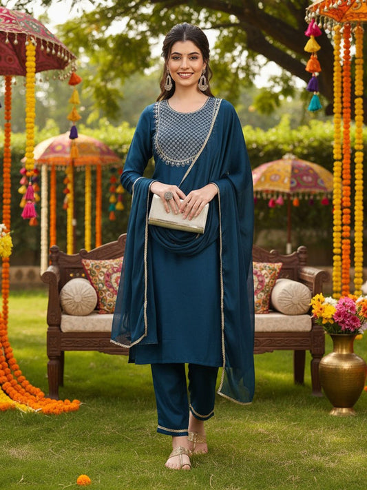 Dhiyona KL Ethnic Motifs Yoke Design Sequinned Kurta & Trousers With Dupatta