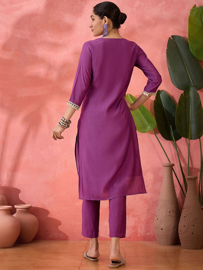 Dhiyona SN Women's Embroidered Straight Kurta & Trousers With Bag