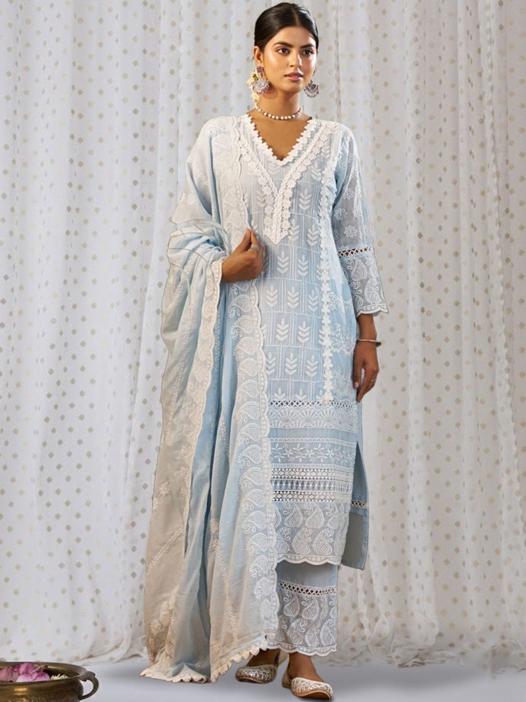 Women Ethnic Motifs Embroidered Regular Thread Work Pure Cotton Kurta with Trousers & With Dupatta