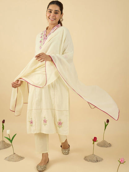 Women Floral Embroidered Regular Thread Work Pure Cotton Kurta with Trousers & With Dupatta