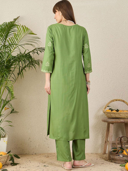 Dhiyona IE Embroidered Notch Neck Tunic With Trouser