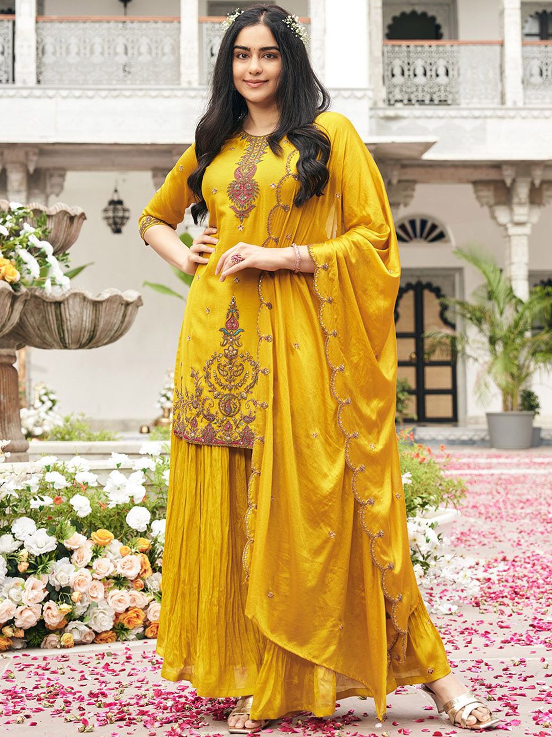 Dhiyona CH Embroidered Round Neck Chinon Sequinned Kurta With Palazzos & Dupatta