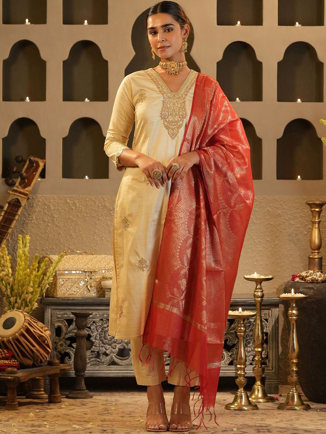 Dhiyona IE Women Ethnic Motifs Embroidered Kurta with Trousers & Dupatta