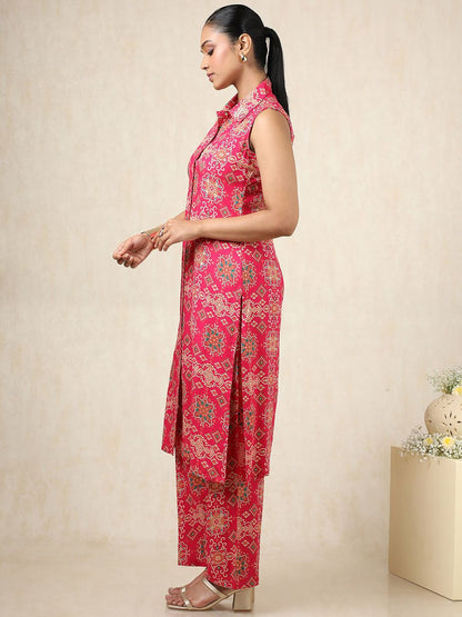 Dhiyona SO Women's Ethnic Motifs Printed Sleeveless Shirt Collar Straight Kurta With Palazzo