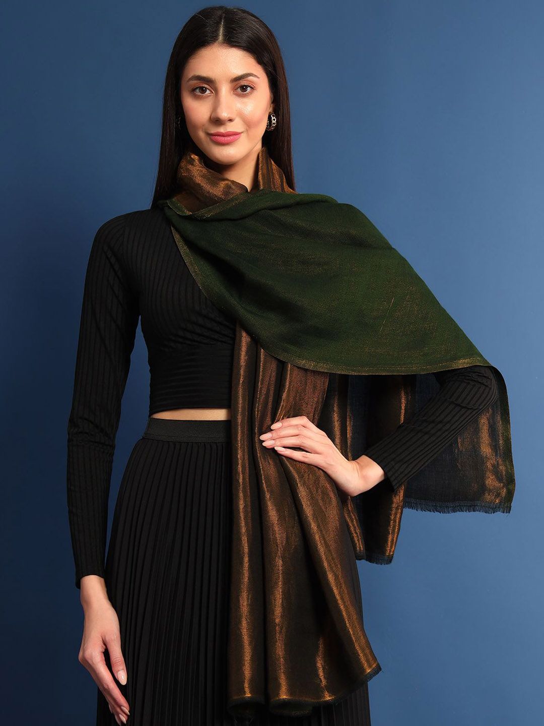 Dhiyona PA Woven Design Woollen Shawl