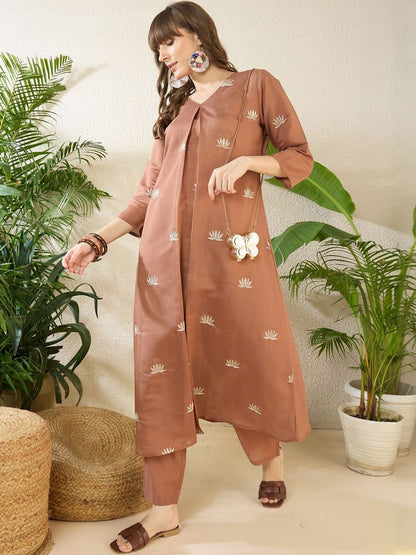 Women Ethnic Motifs Embroidered Regular Thread Work Kurta with Trousers