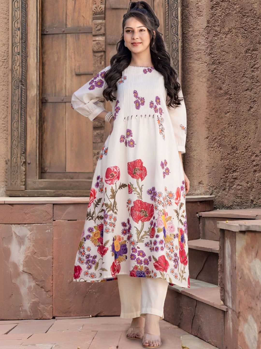 Women Floral Printed Pleated Pure Cotton Kurta with Trousers
