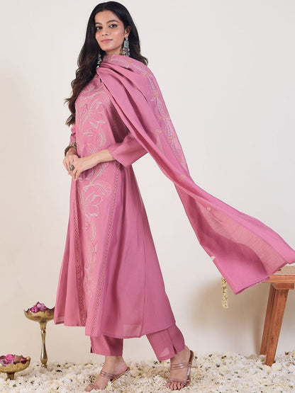 Floral Embroidered Thread Work A-Line Kurta & Trousers With Dupatta