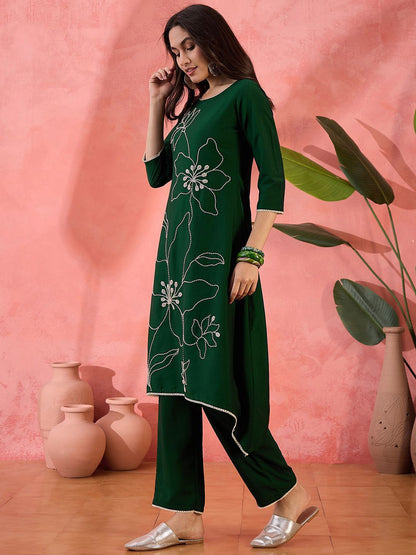 Dhiyona SN Women's Floral Embroidered Regular Beads and Stones Kurta with Trousers