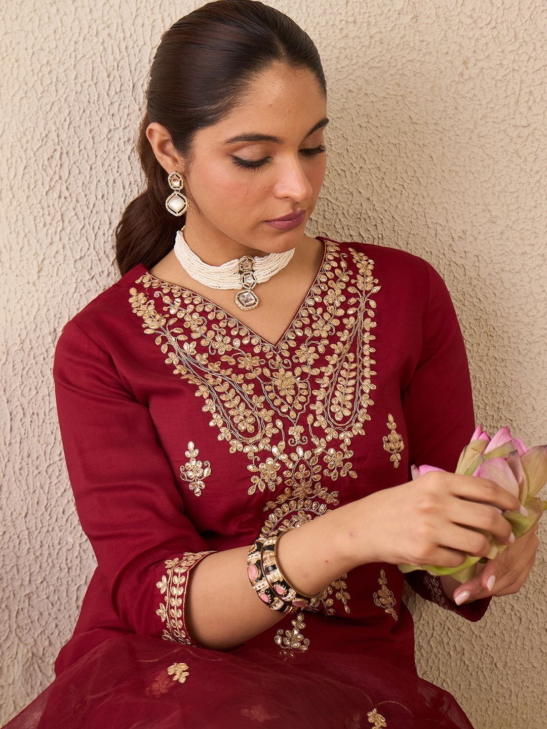 Ethnic Motifs Embroidered V-Neck Zari Straight Kurta With Trousers & Dupatta