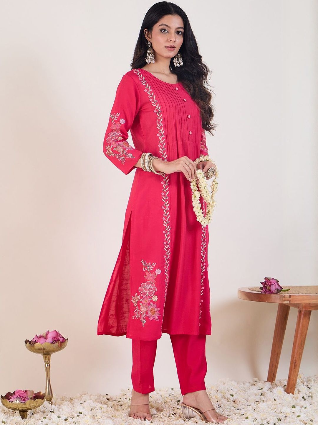 Dhiyona IE Embroidered Round Neck Tunic With Trousers