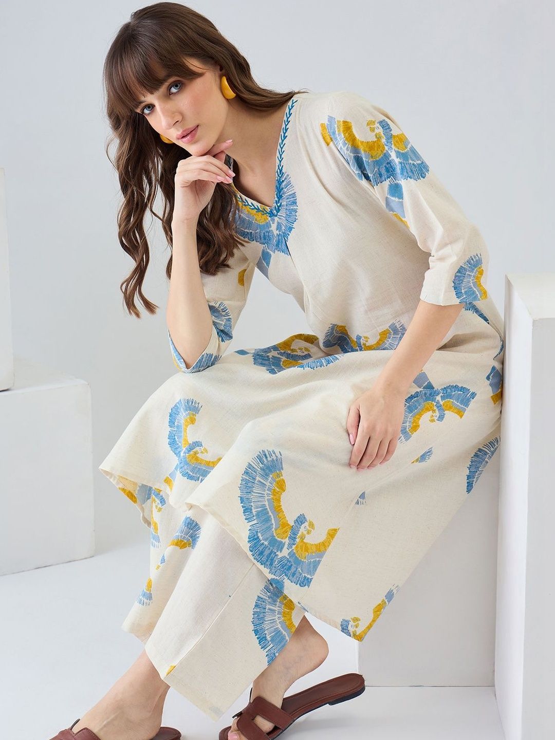 Women Ethnic Motifs Printed Regular Thread Work Pure Cotton Kurta with Palazzos