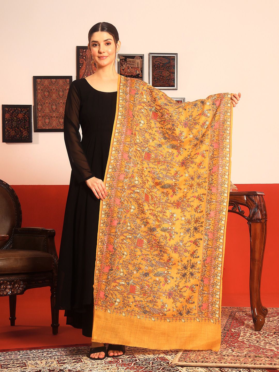 Dhiyona PA Paisley Embroidered Shawl