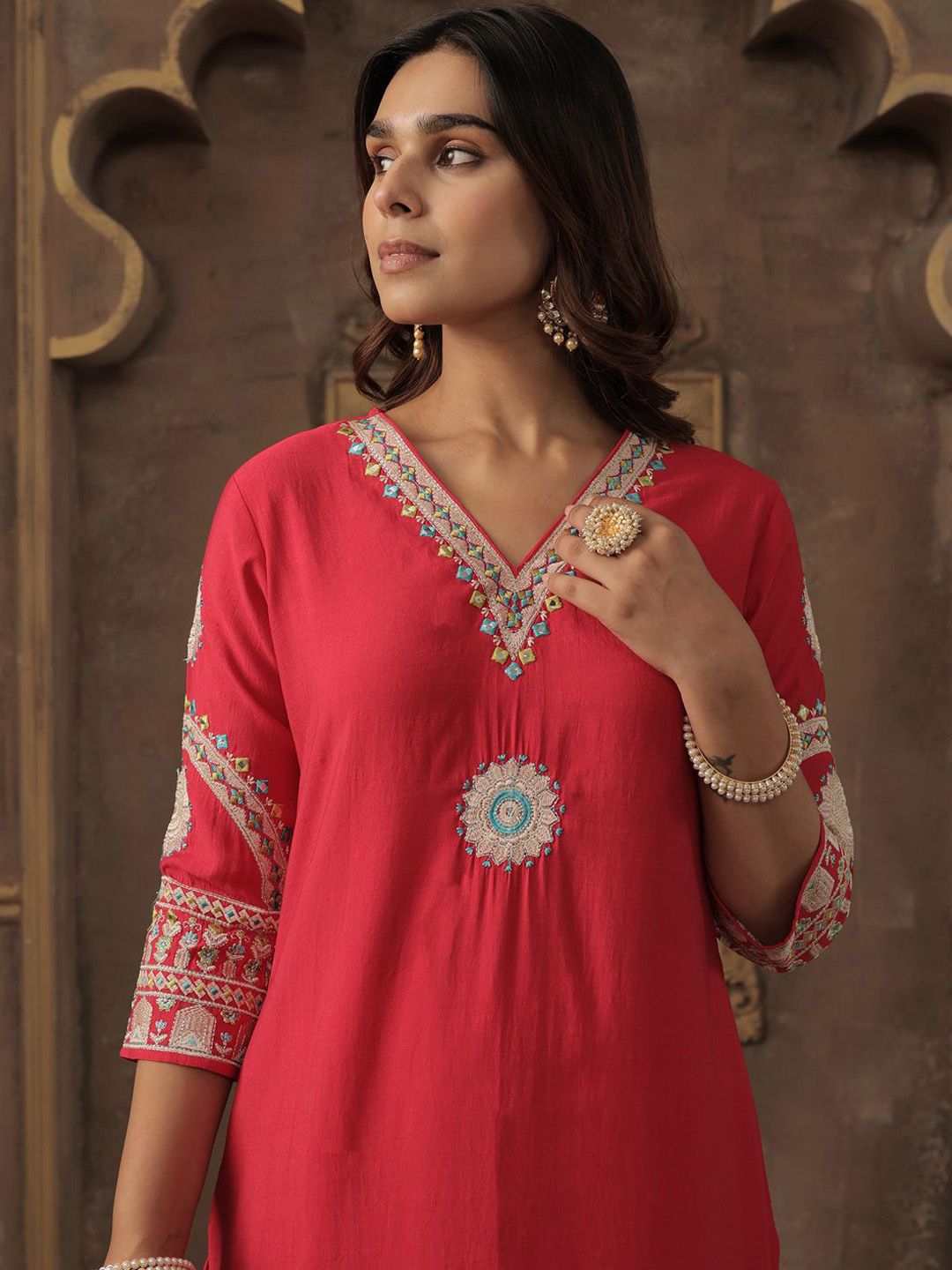 Floral Embroidered V-Neck Mirror Work Straight Kurta With Trousers