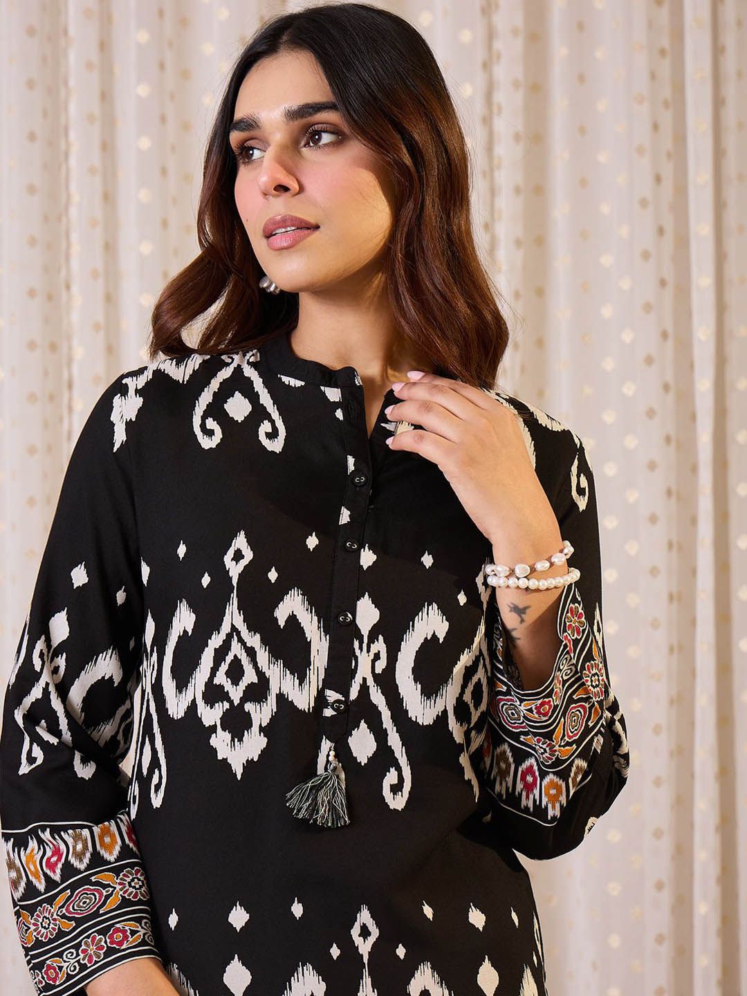 Dhiyona IE Printed Mandarin Collar Tunic With Trousers
