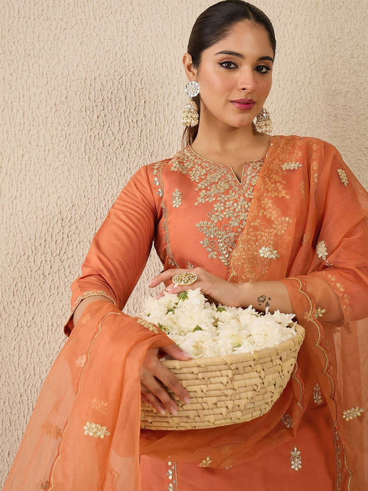 Dhiyona IE Women's Ethnic Motifs Embroidered Thread Work Straight Kurta With Trousers & Dupatta