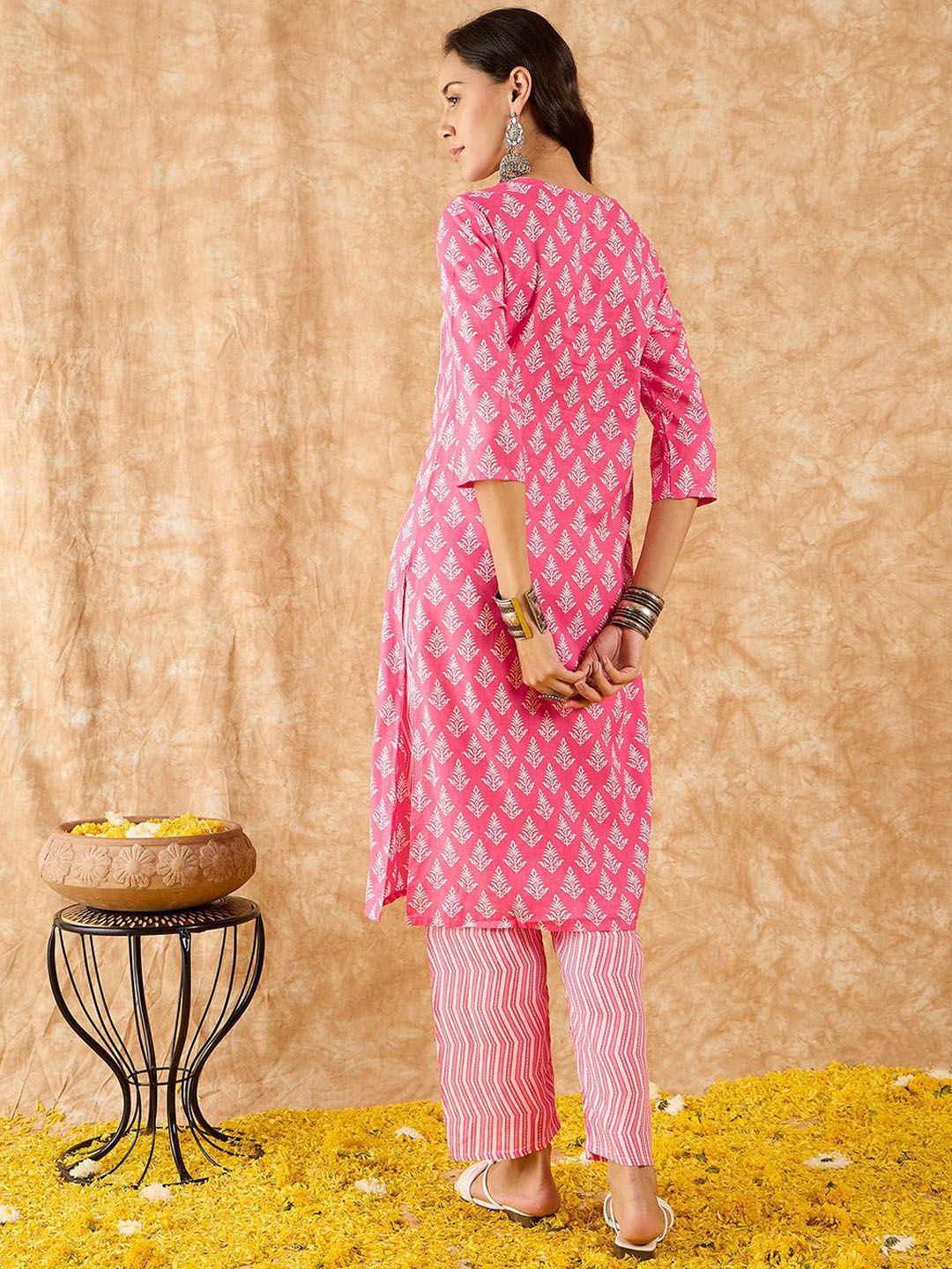 Ethnic Motifs Printed Straight Thread Work Kurta with Trousers