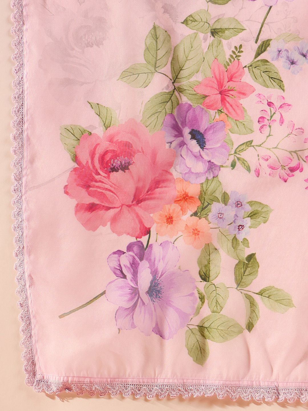 Women Floral Embroidered Regular Thread Work Kurta with Trousers & With Dupatta