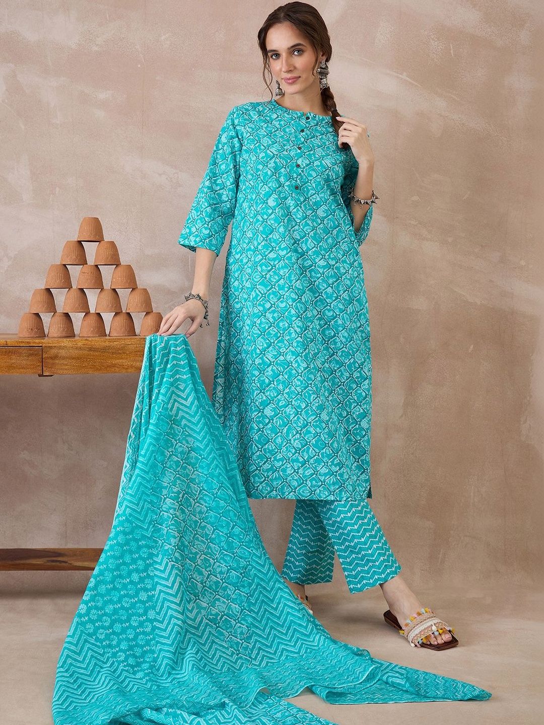 Dhiyona IE Women Printed Regular Pure Cotton Kurta with Trousers & With Dupatta