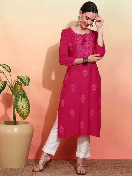 Dhiyona OD  Embroidered Straight Kurta