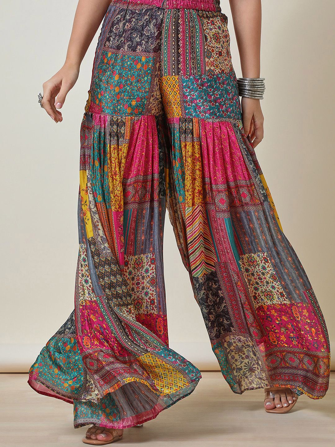 Dhiyona SO Women's Ethnic Motifs Printed Zardozi Straight Kurta & Sharara With Dupatta