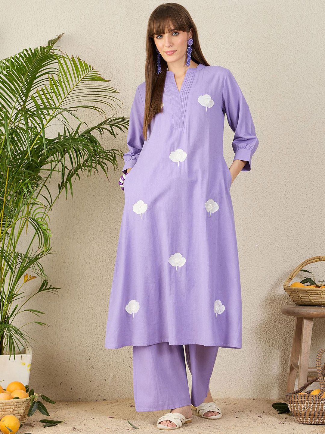 Dhiyona IE Floral Embroidered Mandarin Collar A-Line Tunic With Palazzos Co-Ords