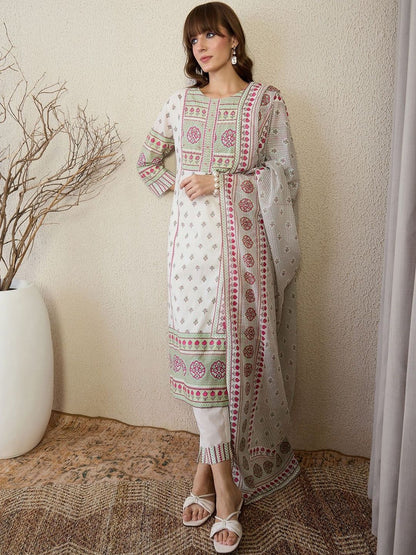 Women Ethnic Motifs Printed Cotton Kurta with Trousers & Dupatta