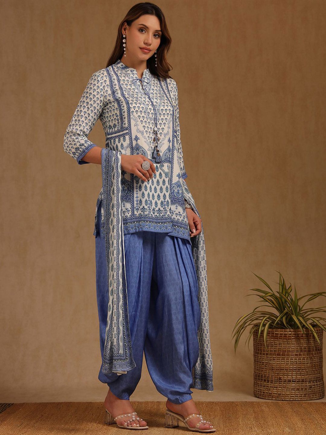 Dhiyona SO Women's Floral Printed Mandarin Collar Muslin Straight Kurti With Dhoti Pants & Dupatta