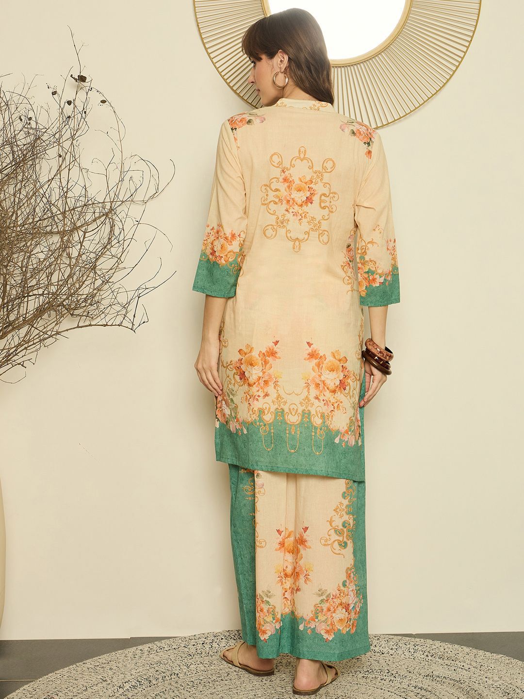 Women Floral Printed Regular Sequinned Kurta with Palazzos