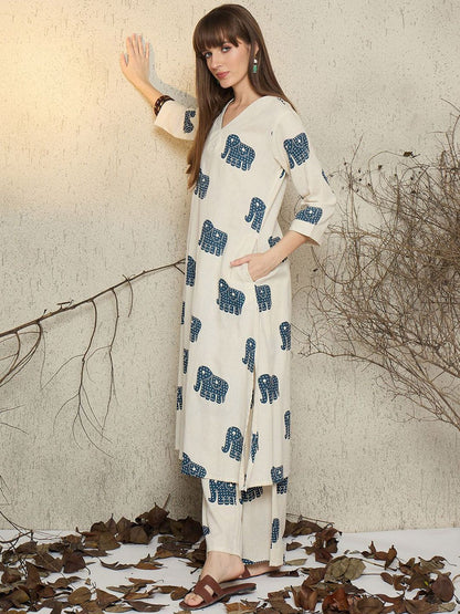 Dhiyona IE Women Printed V-Neck Top and Trousers Co-Ords